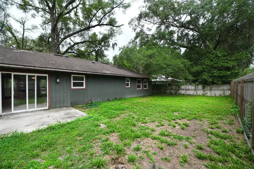 7616 SW 10th Avenue Gainesville FL 32607