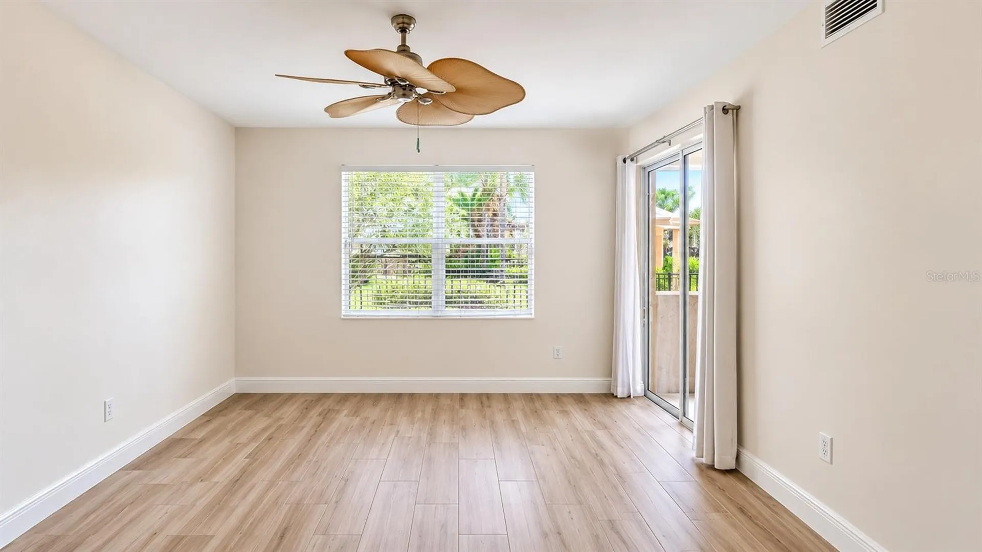 6552 Moorings Point Circle Lakewood Ranch FL 34202