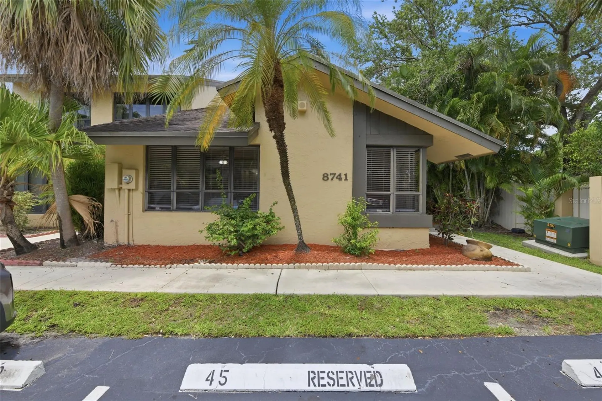 8741 Cleary Boulevard Fort Lauderdale FL 33324
