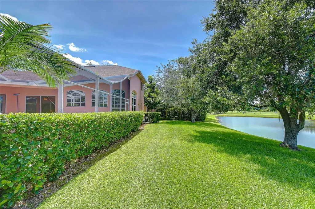 10560 Plantation Bay Drive Tampa FL 33647