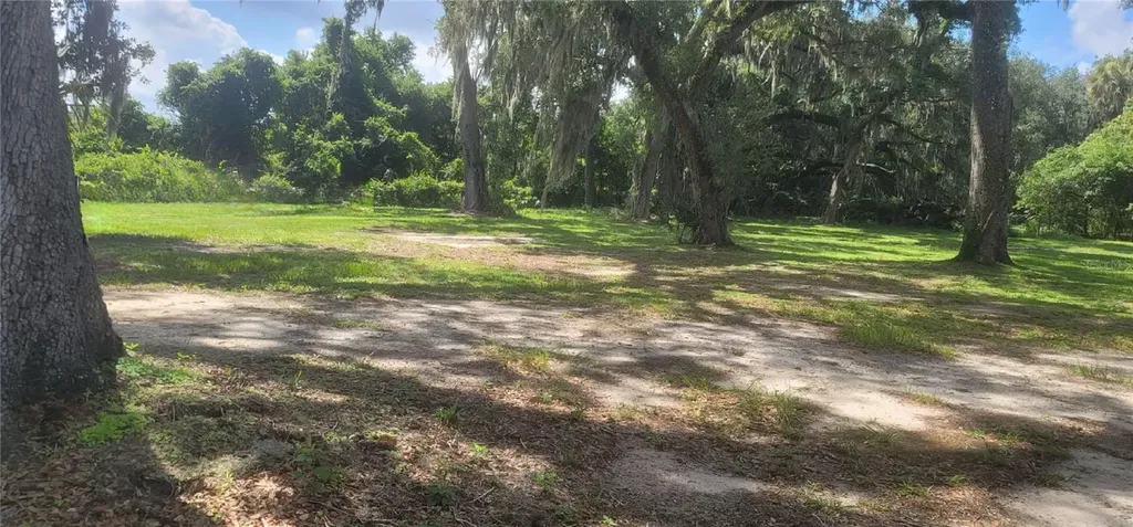 3534 Milton West Road Dover FL 33527