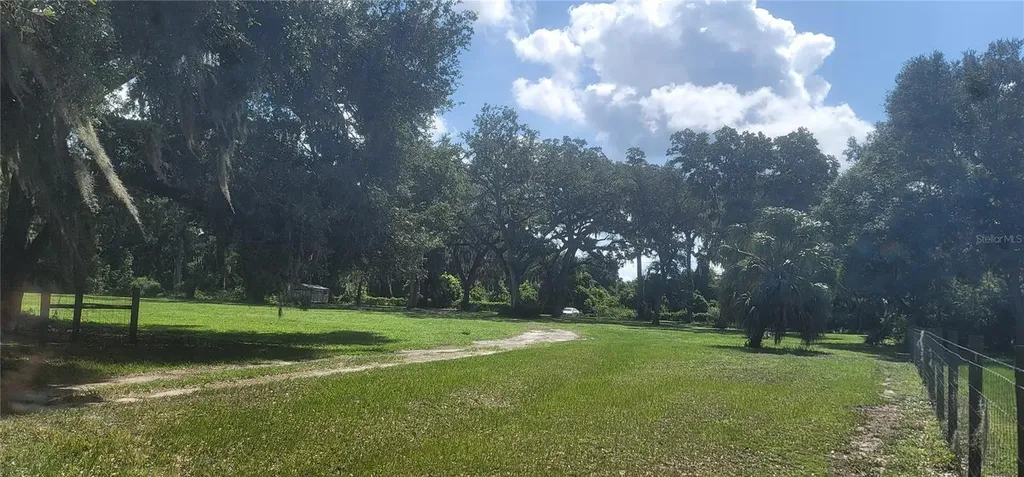 3534 Milton West Road Dover FL 33527