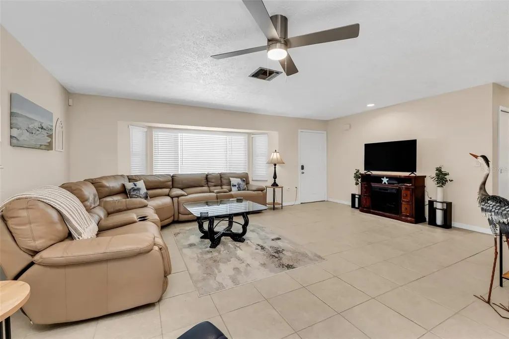 82 Rotonda Circle Rotonda West FL 33947