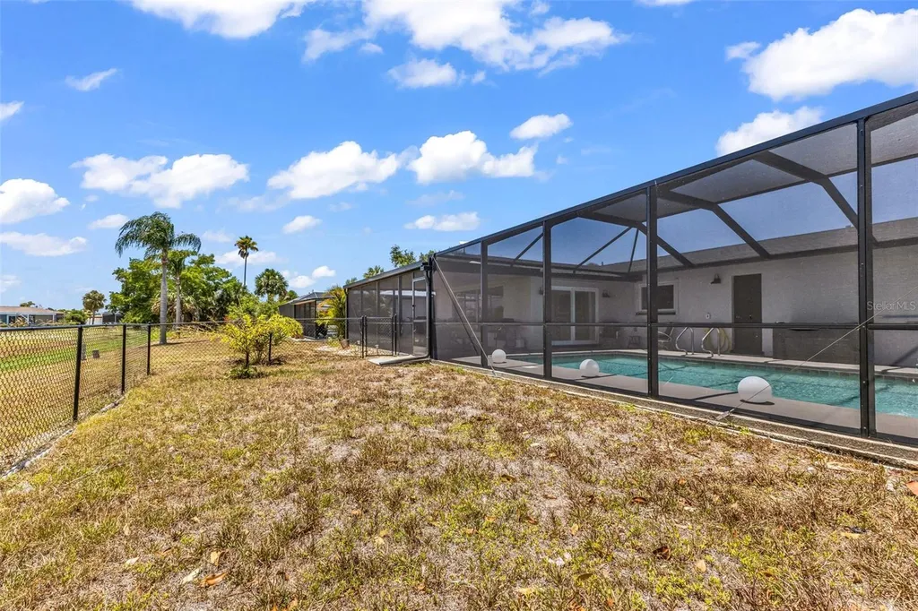 82 Rotonda Circle Rotonda West FL 33947