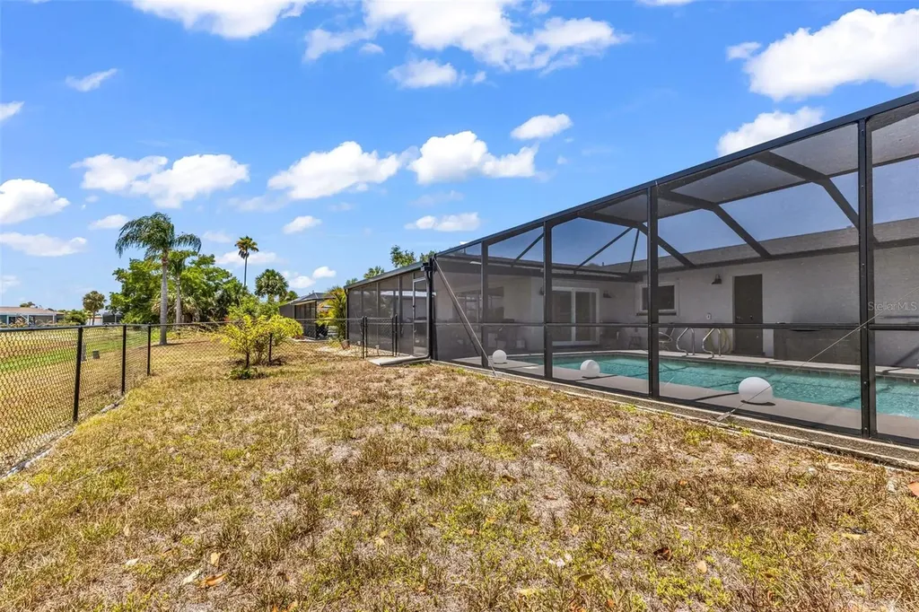 82 Rotonda Circle Rotonda West FL 33947
