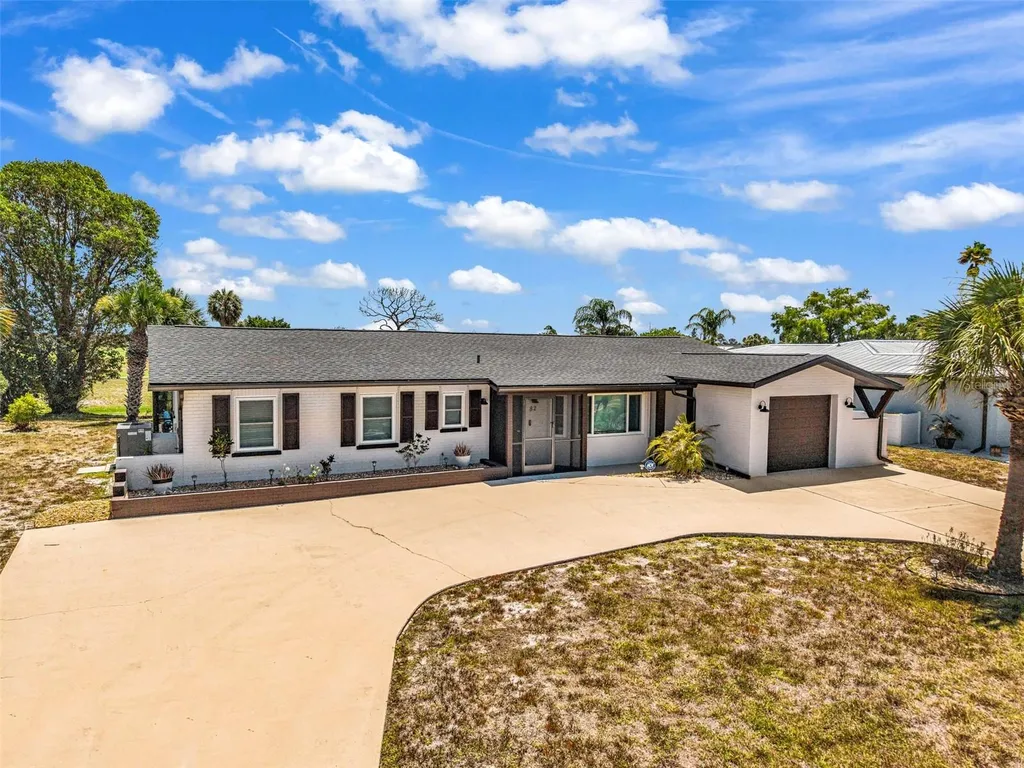 82 Rotonda Circle Rotonda West FL 33947