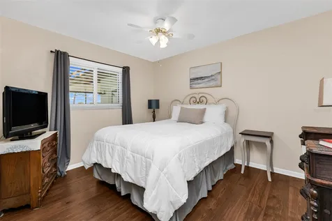 82 Rotonda Circle Rotonda West FL 33947
