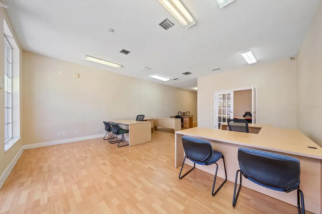 3900 Clark Road Sarasota FL 34233