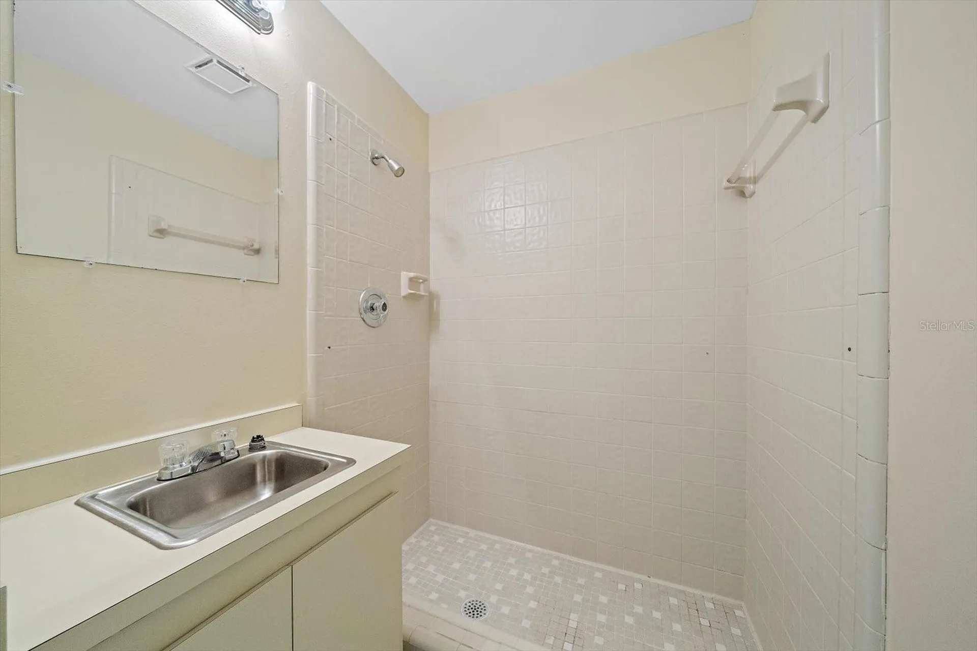 3900 Clark Road Sarasota FL 34233