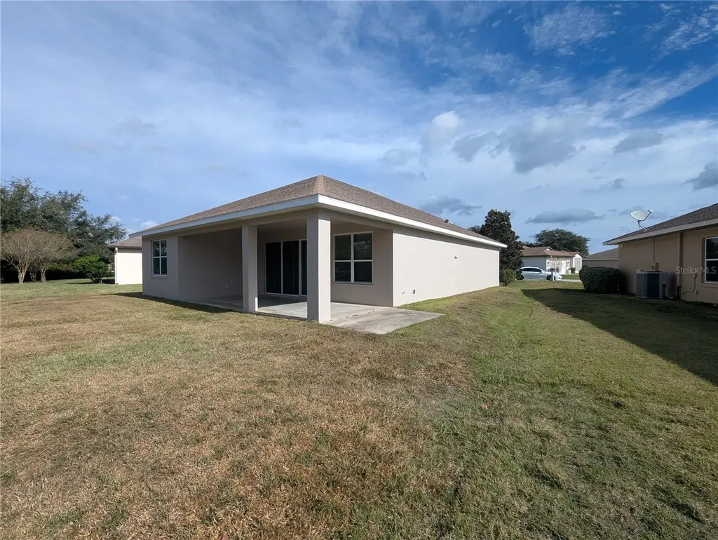 1882 W Angelica Loop Lecanto FL 34461