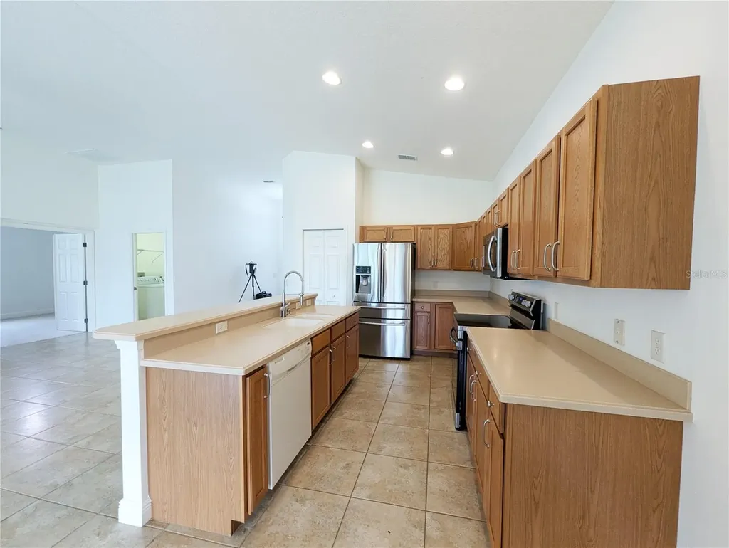 1882 W Angelica Loop Lecanto FL 34461