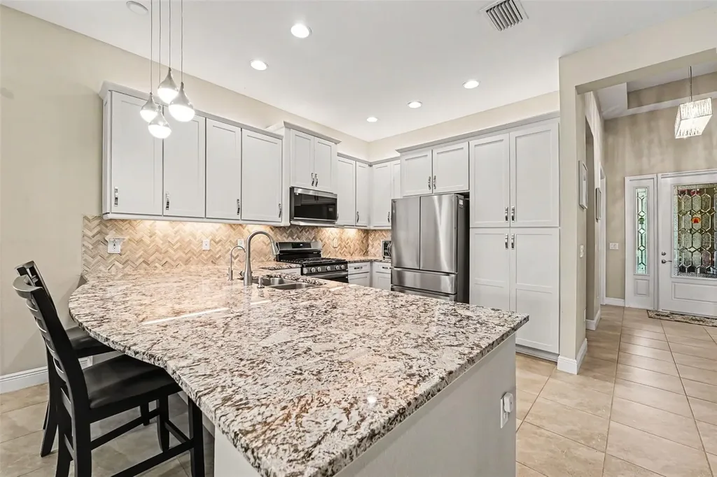 30867 Lindentree Drive Wesley Chapel FL 33543