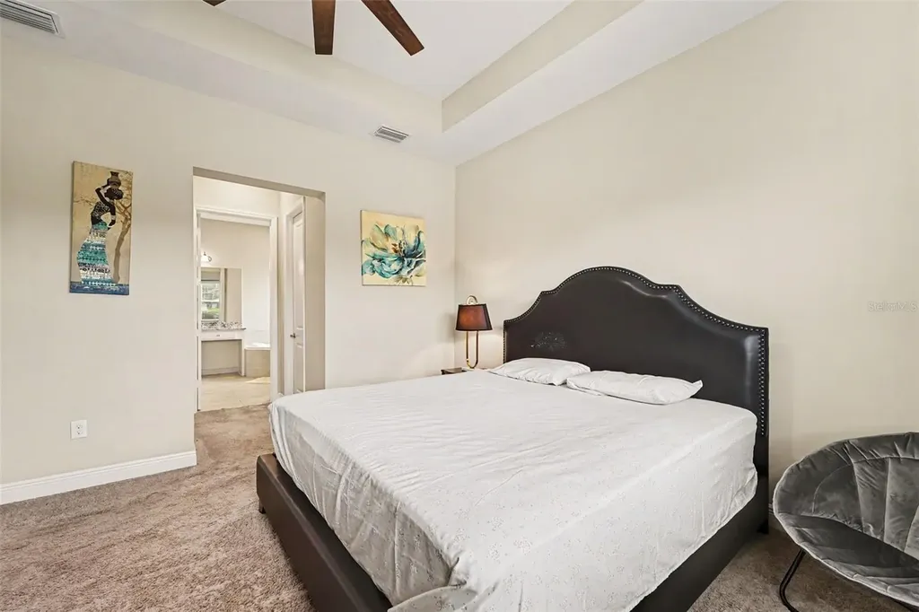 30867 Lindentree Drive Wesley Chapel FL 33543