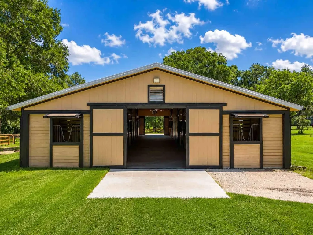 196 NW 100th Avenue Ocala FL 34482