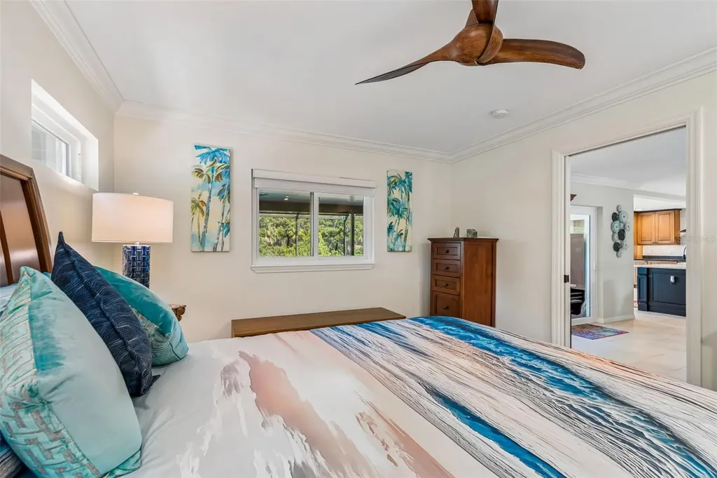 725 Del Oro Drive Safety Harbor FL 34695