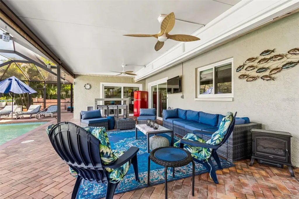 725 Del Oro Drive Safety Harbor FL 34695