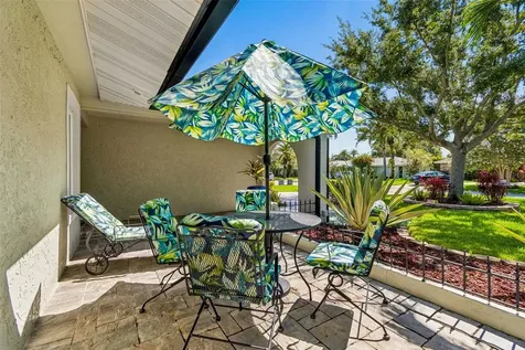725 Del Oro Drive Safety Harbor FL 34695