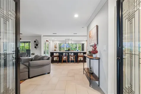 725 Del Oro Drive Safety Harbor FL 34695
