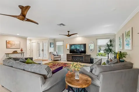 725 Del Oro Drive Safety Harbor FL 34695