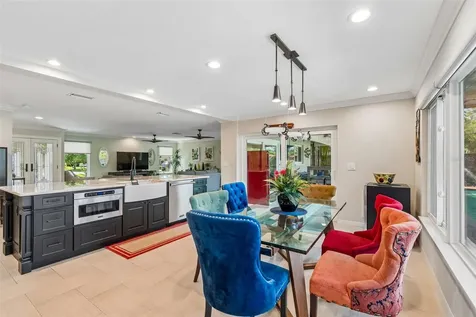 725 Del Oro Drive Safety Harbor FL 34695