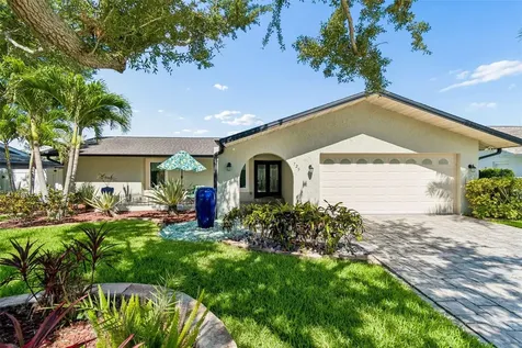 725 Del Oro Drive Safety Harbor FL 34695