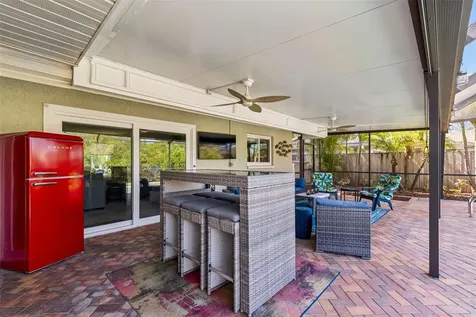 725 Del Oro Drive Safety Harbor FL 34695