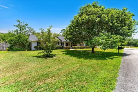 401 Sanford Avenue Longwood FL 32750