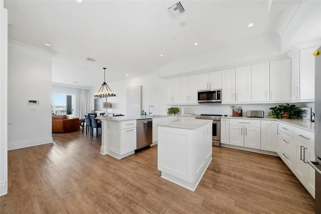 182 Brightwater Drive Clearwater Beach FL 33767