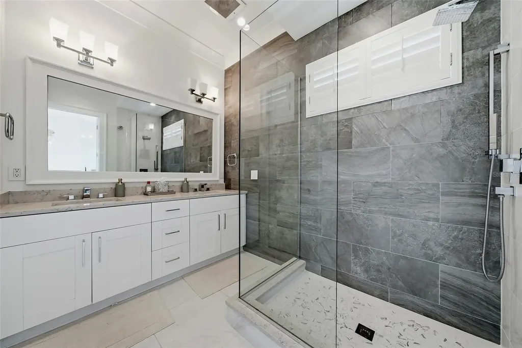 182 Brightwater Drive Clearwater Beach FL 33767