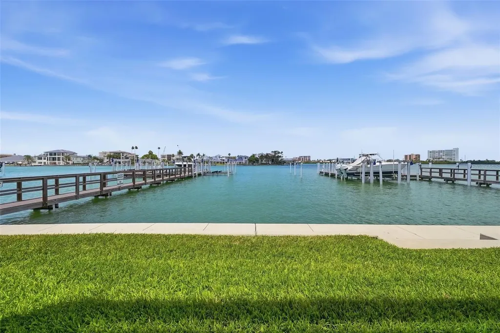 182 Brightwater Drive Clearwater Beach FL 33767