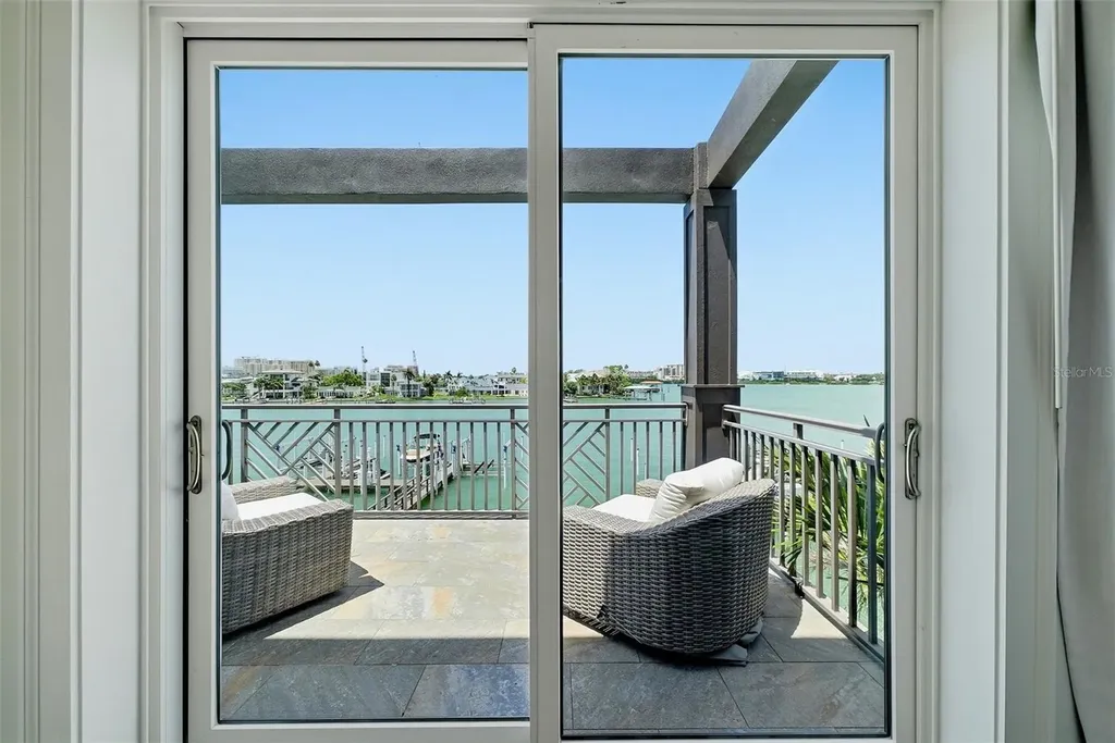 182 Brightwater Drive Clearwater Beach FL 33767
