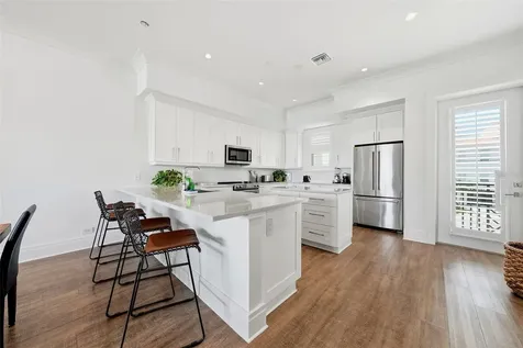 182 Brightwater Drive Clearwater Beach FL 33767