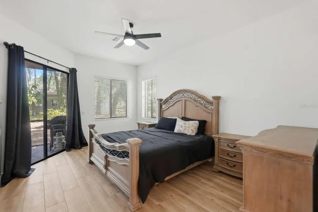 6301 S 86th Avenue N Pinellas Park FL 33782