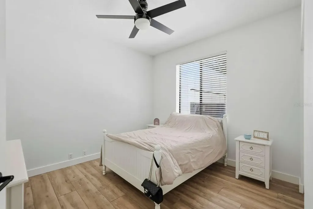 6301 S 86th Avenue N Pinellas Park FL 33782
