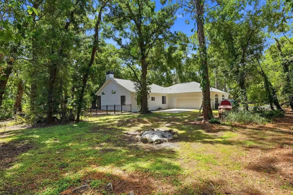 6301 S 86th Avenue N Pinellas Park FL 33782