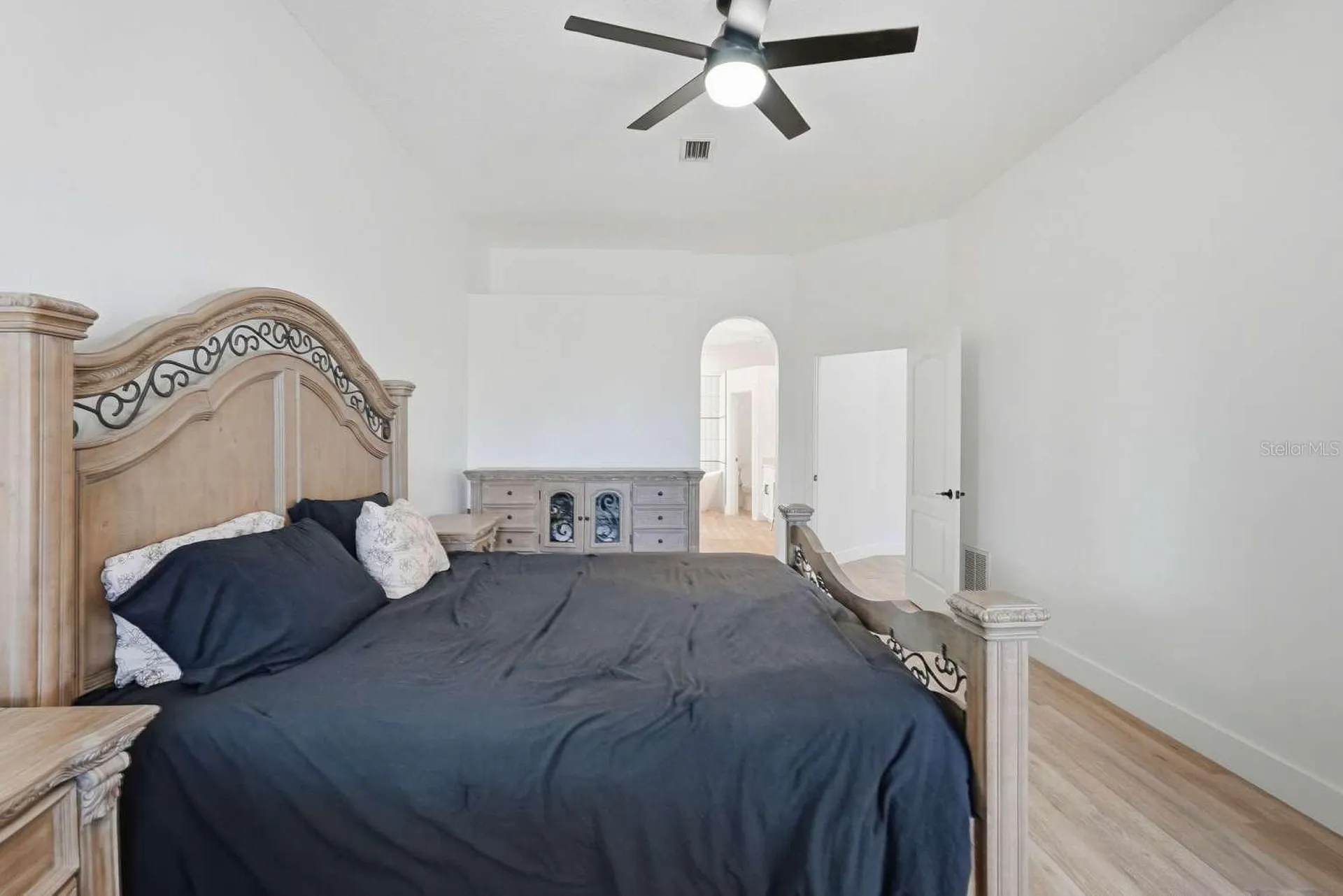 6301 S 86th Avenue N Pinellas Park FL 33782