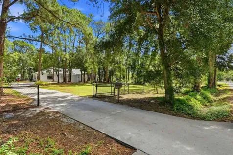 6301 S 86th Avenue N Pinellas Park FL 33782
