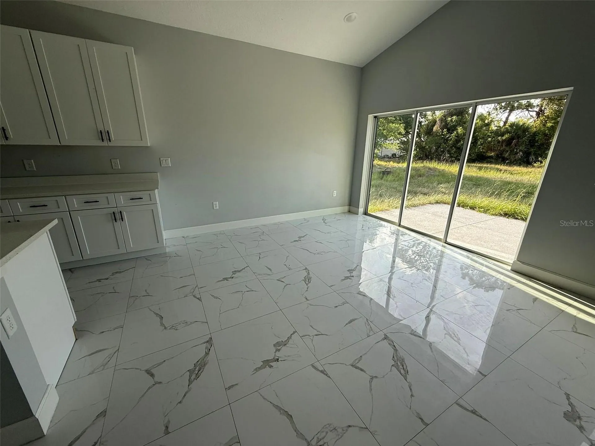 512 Sunset Road N Rotonda West FL 33947