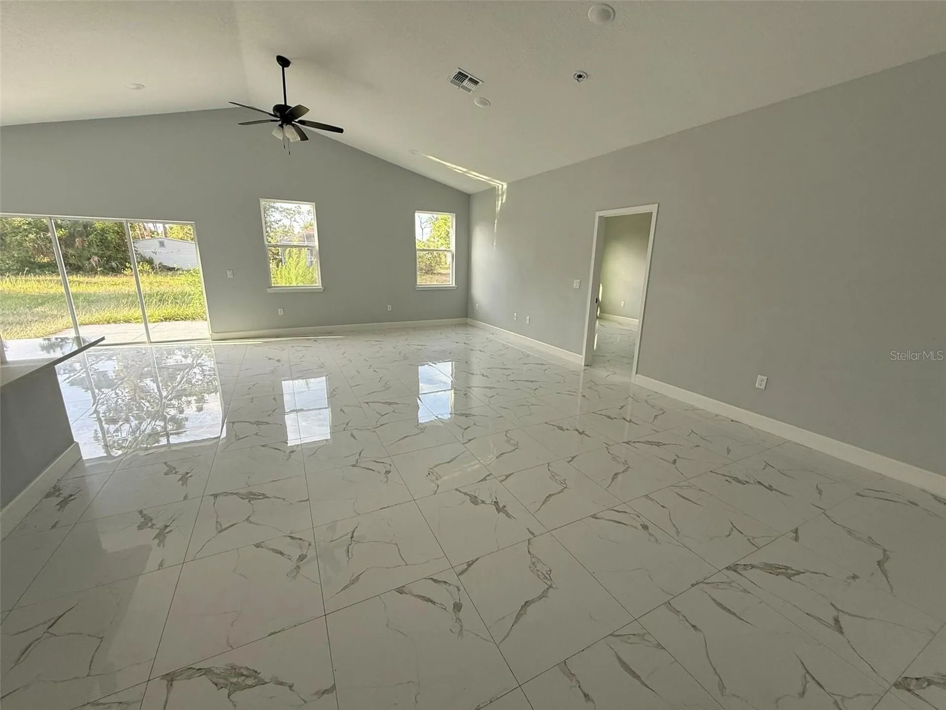 512 Sunset Road N Rotonda West FL 33947