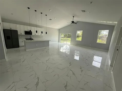 512 Sunset Road N Rotonda West FL 33947