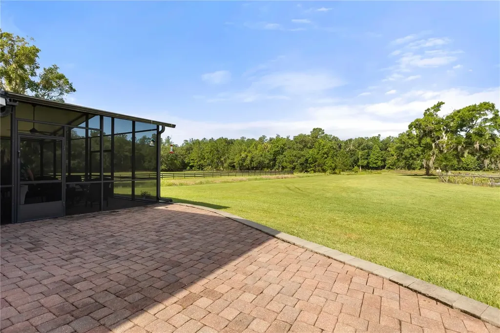 32839 Webbs Way Sorrento FL 32776
