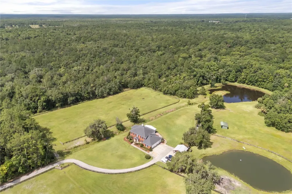 32839 Webbs Way Sorrento FL 32776