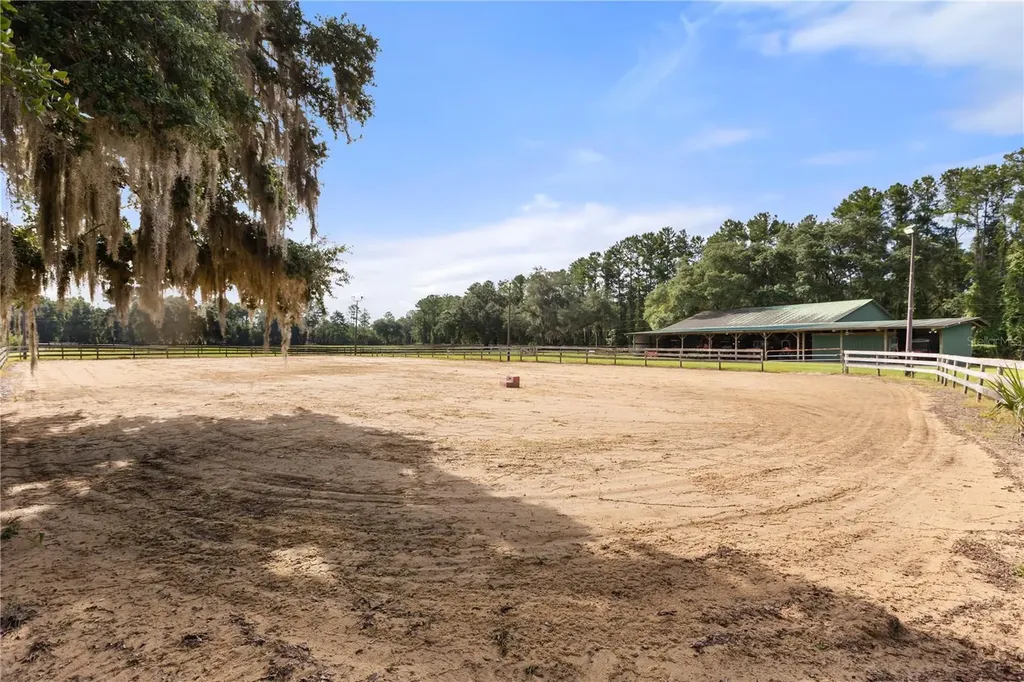32839 Webbs Way Sorrento FL 32776