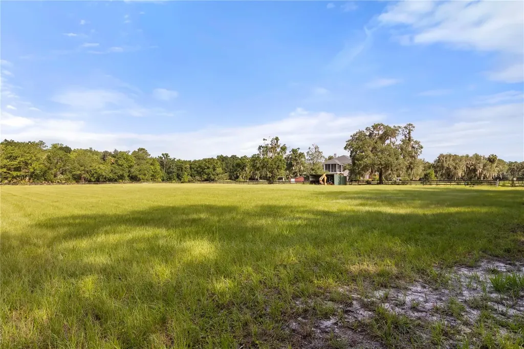 32839 Webbs Way Sorrento FL 32776