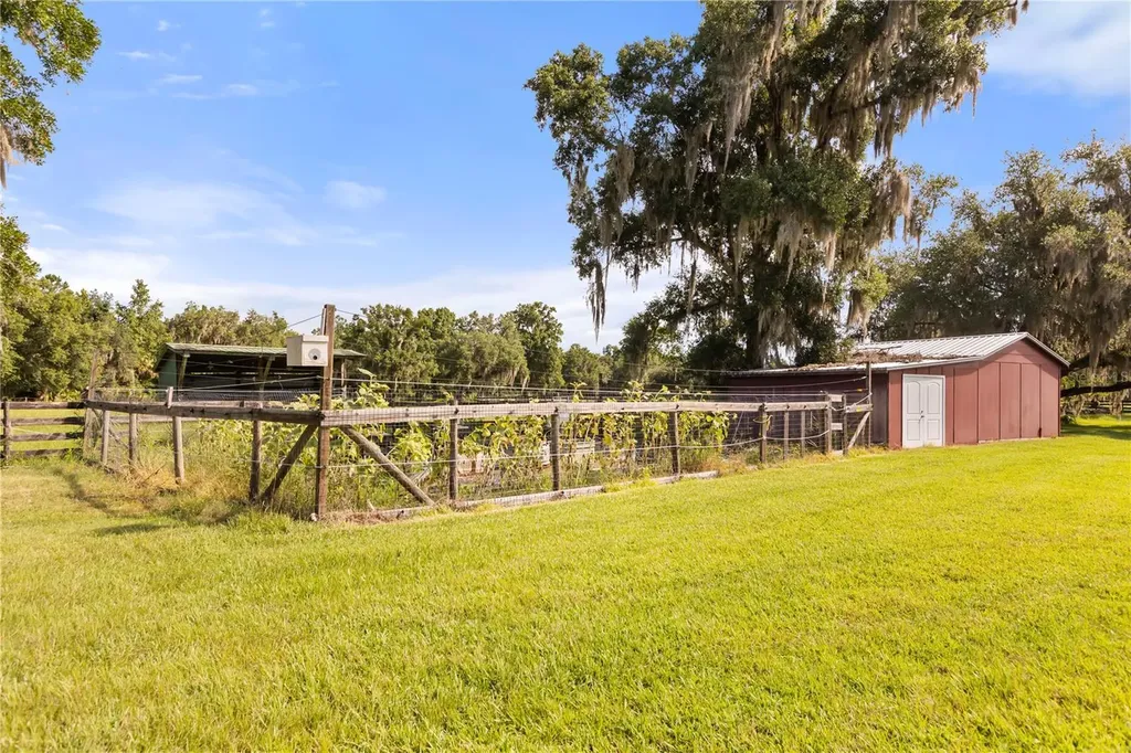 32839 Webbs Way Sorrento FL 32776