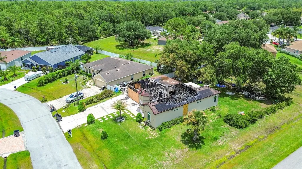 521 Mallard Court Kissimmee FL 34759