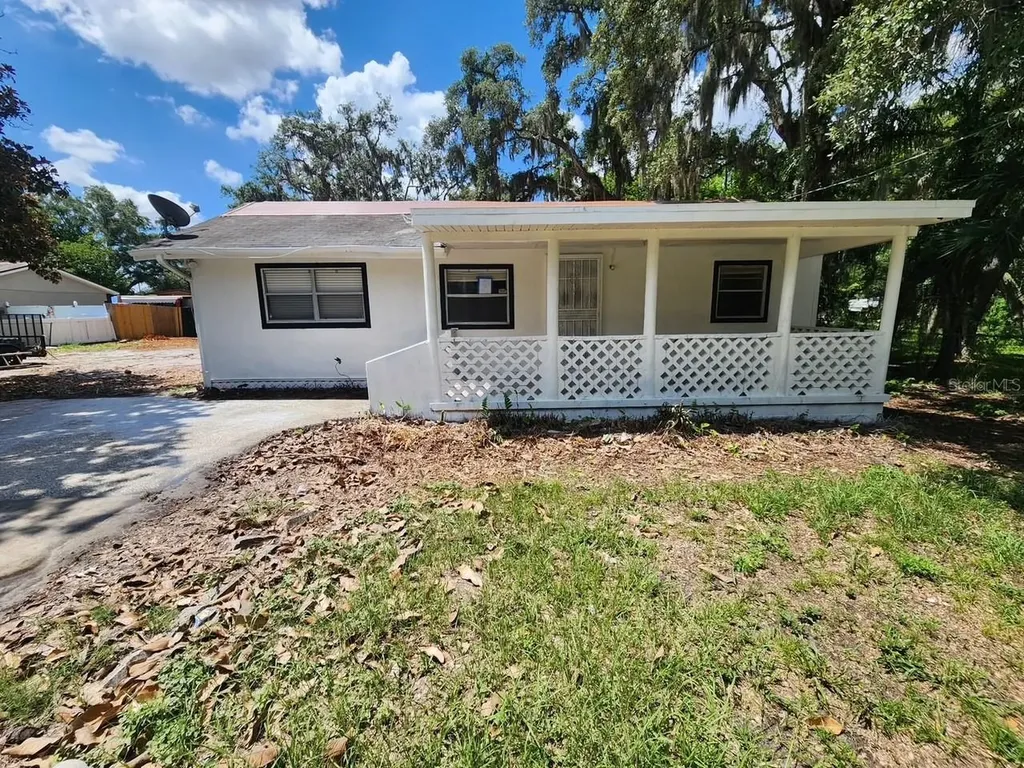 3213 E Diana Street Tampa FL 33610