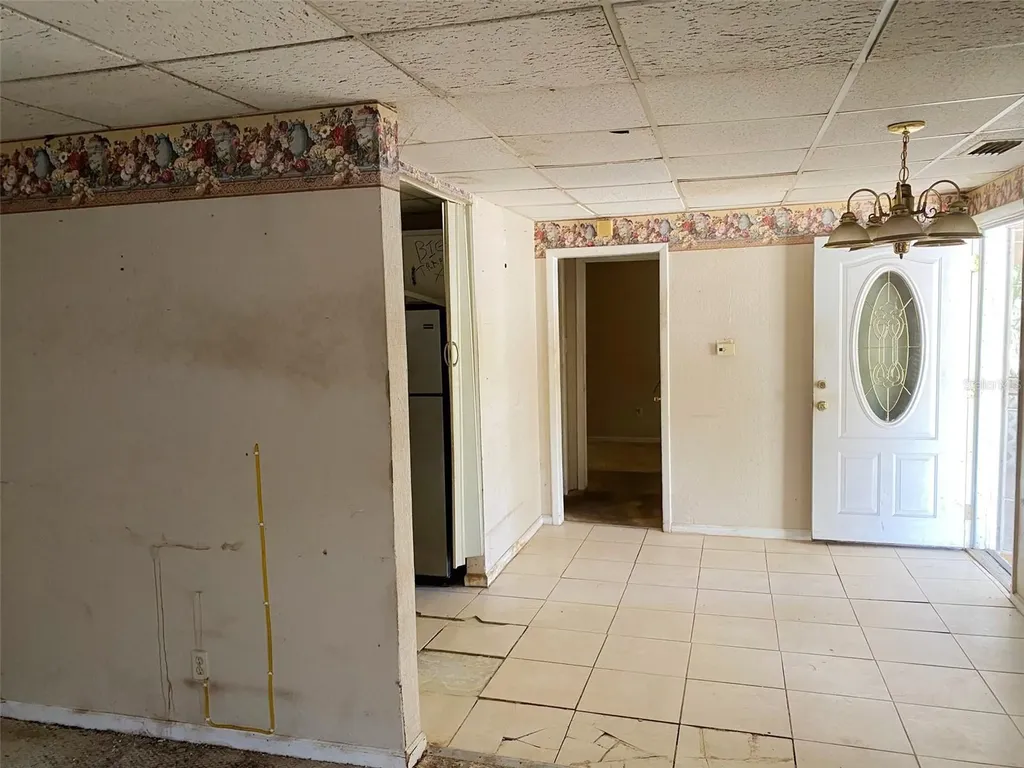 3213 E Diana Street Tampa FL 33610