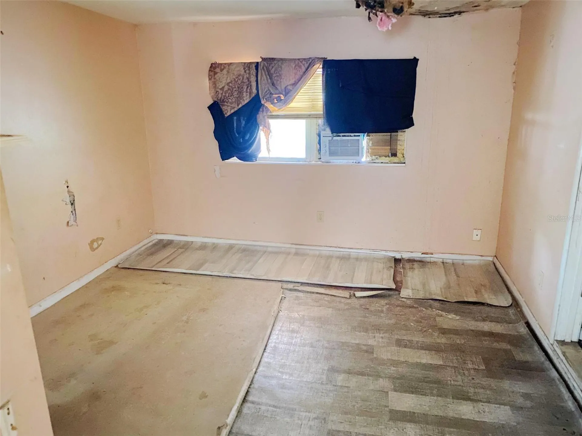 3213 E Diana Street Tampa FL 33610