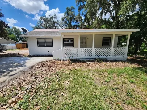 3213 E Diana Street Tampa FL 33610